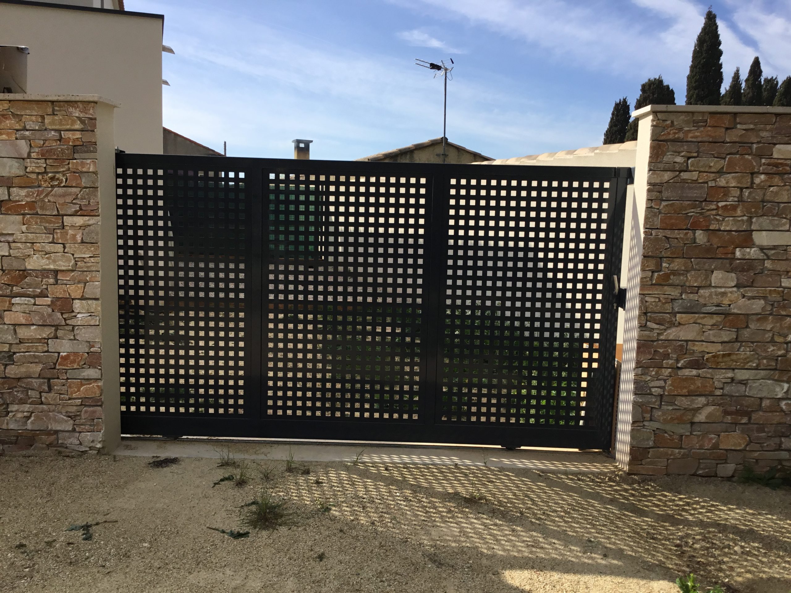 Portail coulissant habitat standard et hors standard – Image 4