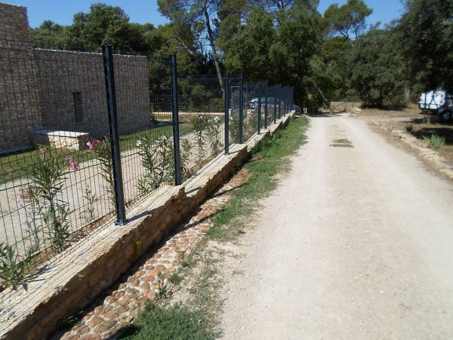 Panneau rigide
