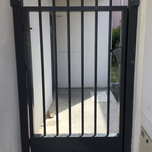 Portillon type industriel standard et hors standard
