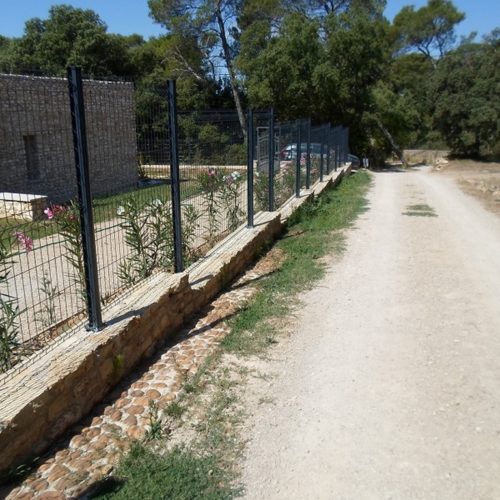 Panneau rigide